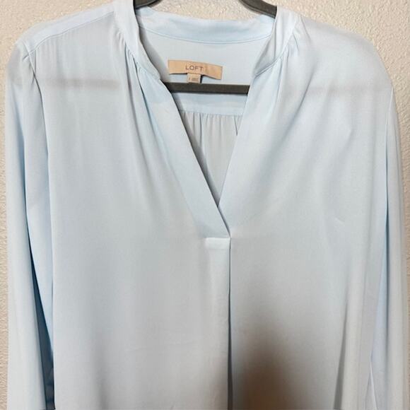 Loft Baby Blue Chiffon V-Neck Long Sleeve Blouse - Small - Picture 2 of 13